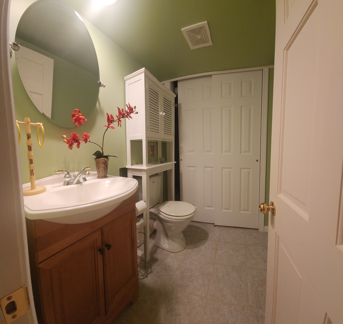 1254 Tracie Drive, Lake Zurich, IL 60047