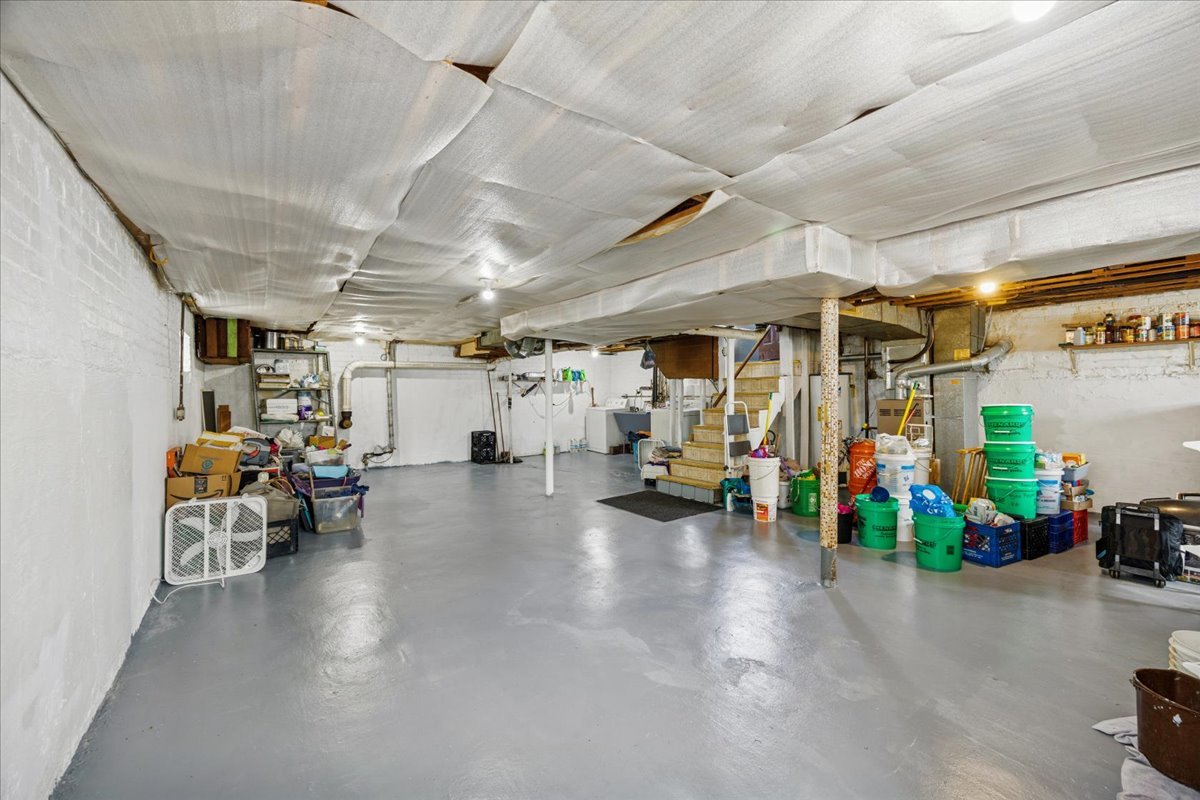 7241 W 62nd Street, Summit, IL 60501