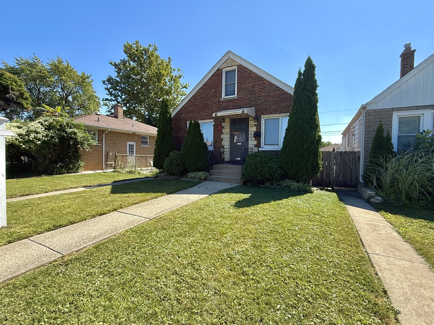 7241 W 62nd Street, Summit, IL 60501