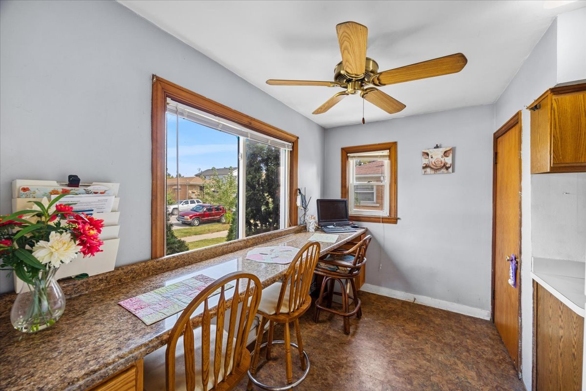 7241 W 62nd Street, Summit, IL 60501