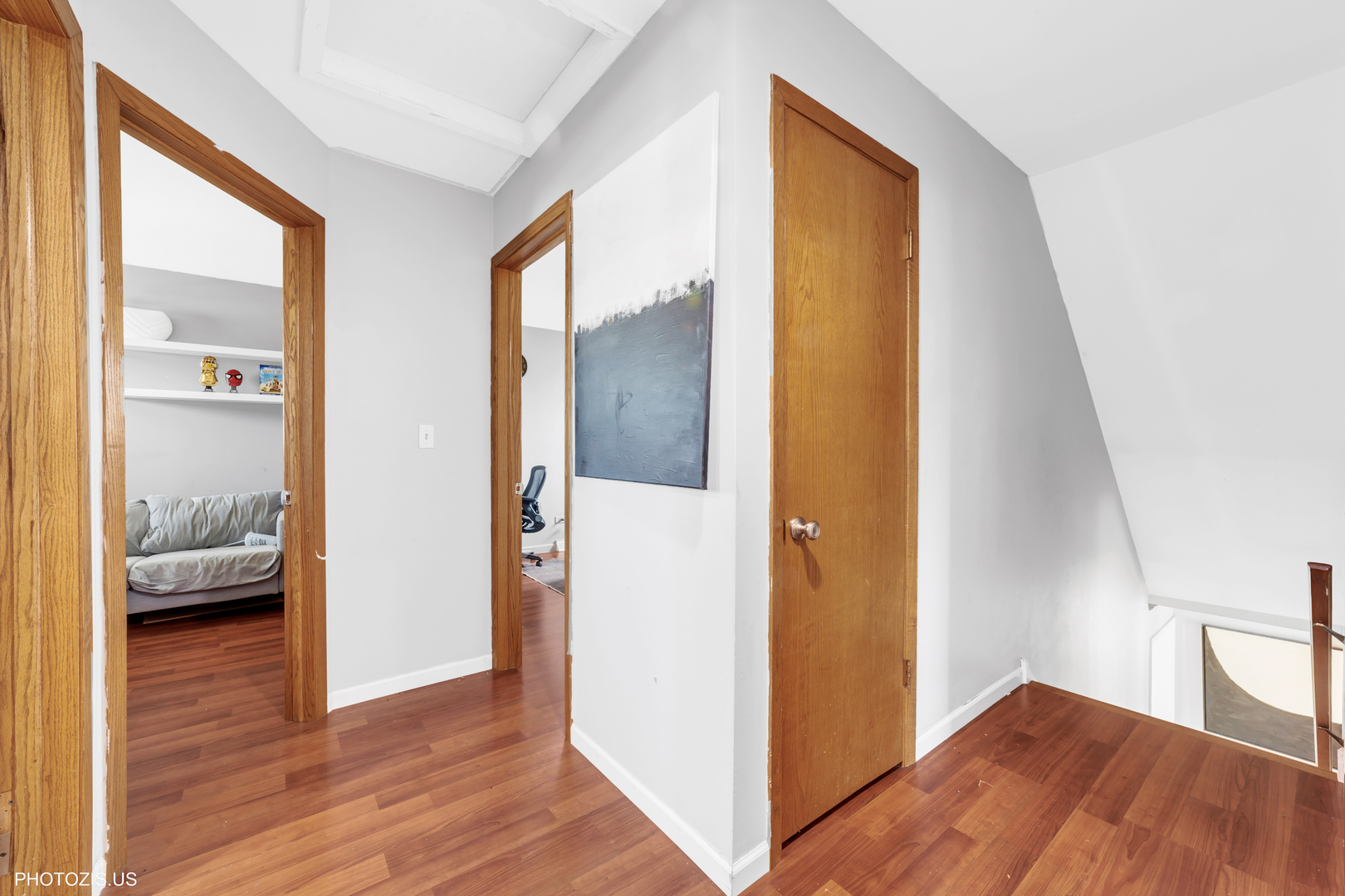 1510 W RUSSELL Court, Arlington Heights, IL 60005
