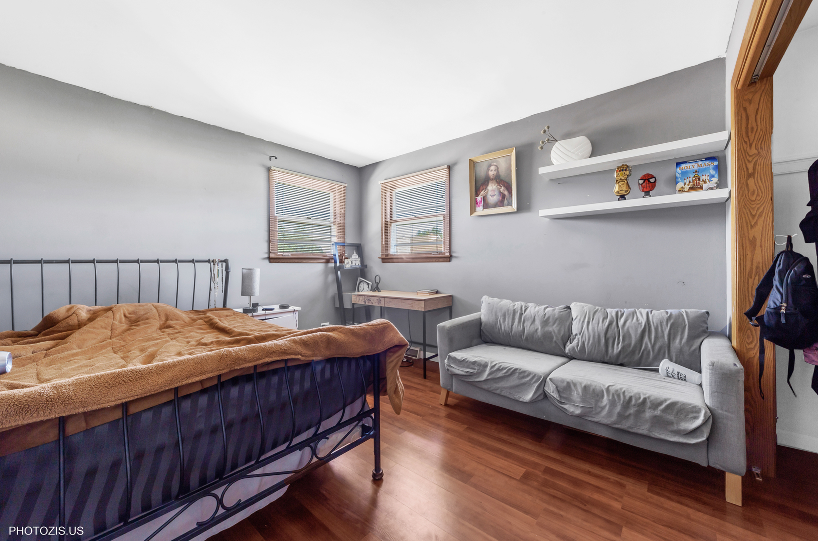 1510 W RUSSELL Court, Arlington Heights, IL 60005