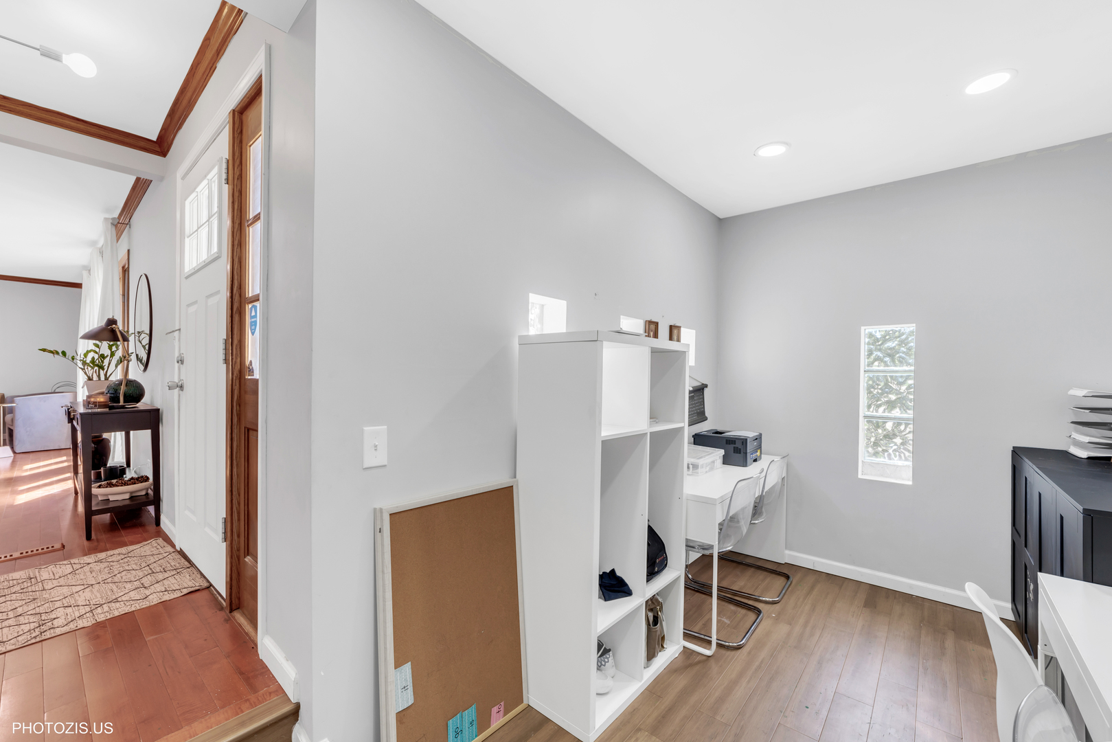 1510 W RUSSELL Court, Arlington Heights, IL 60005