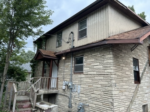 3220 Emmaus Avenue, Zion, IL 60099