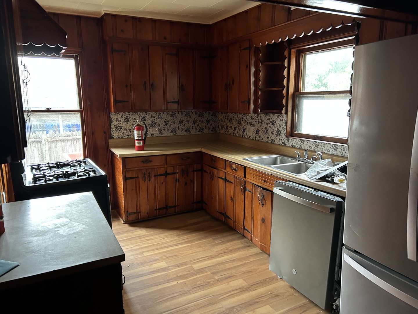 3220 Emmaus Avenue, Zion, IL 60099