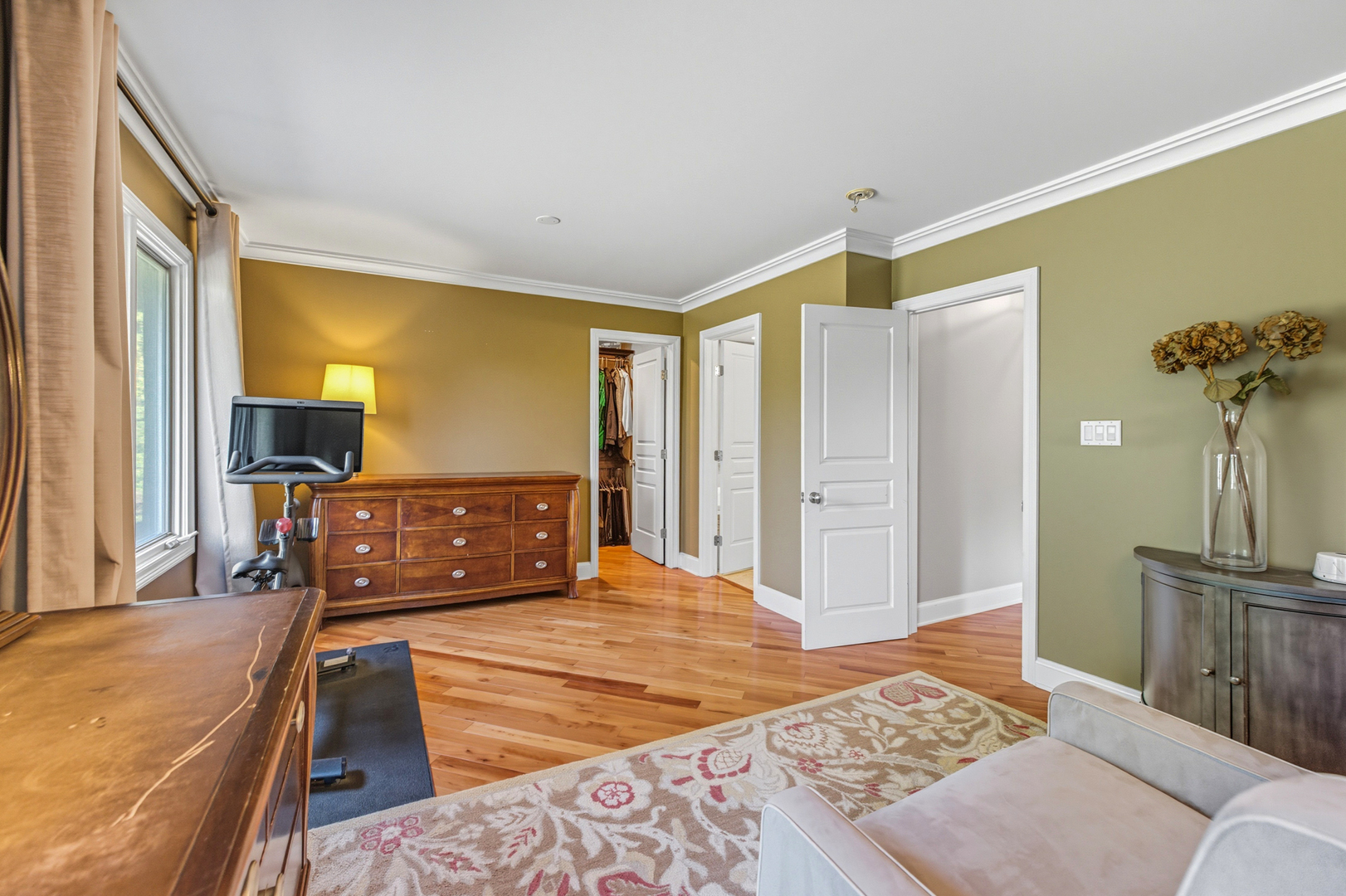 6N464 Neva Terrace, Itasca, IL 60143