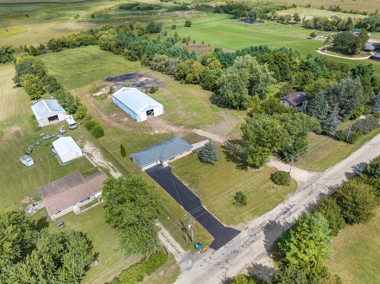 13915 Berglund Road, Winnebago, IL 61088