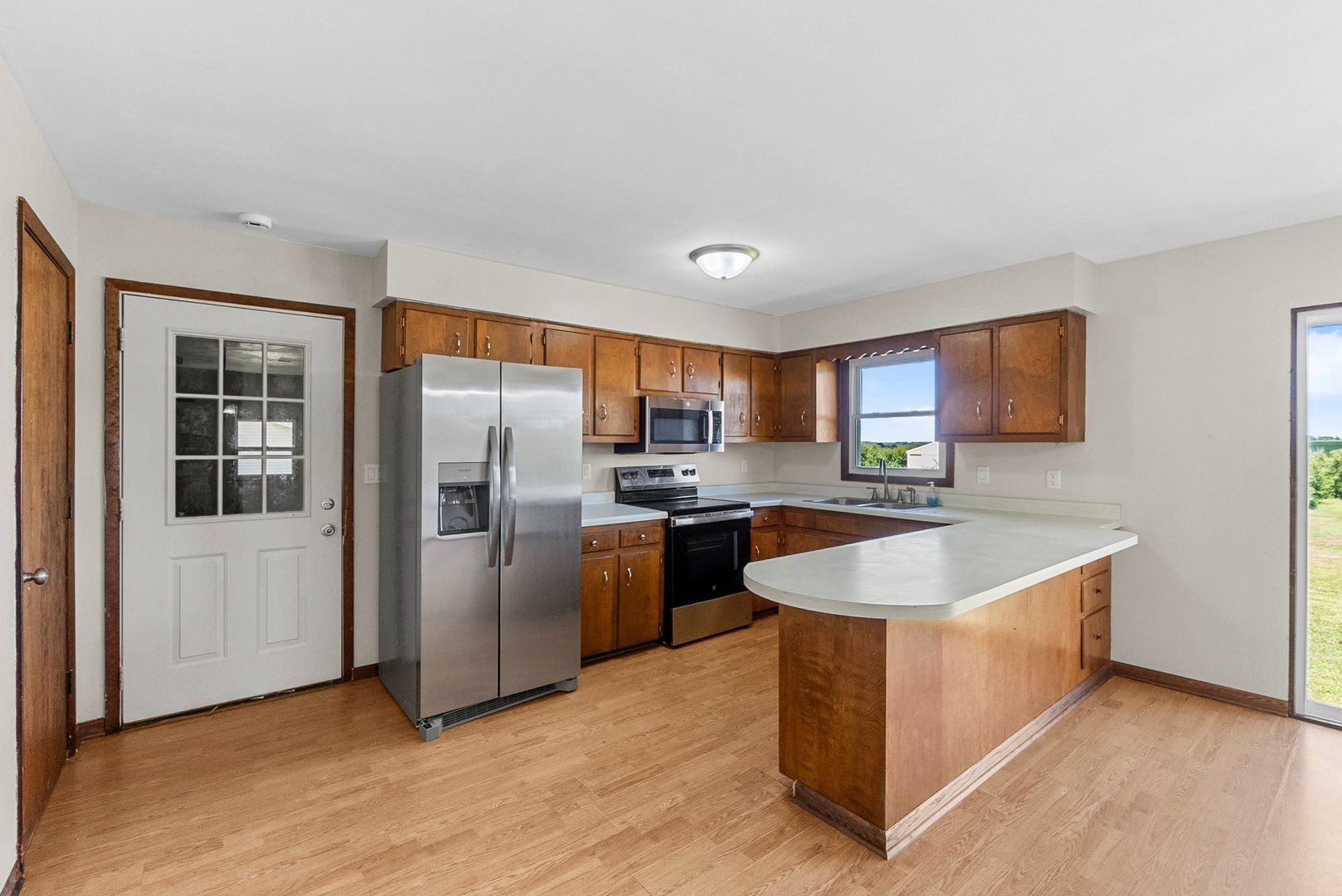 13915 Berglund Road, Winnebago, IL 61088