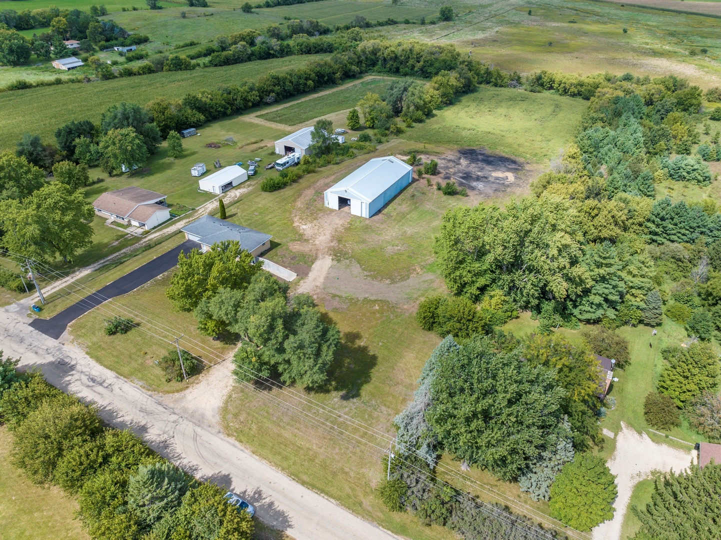13915 Berglund Road, Winnebago, IL 61088