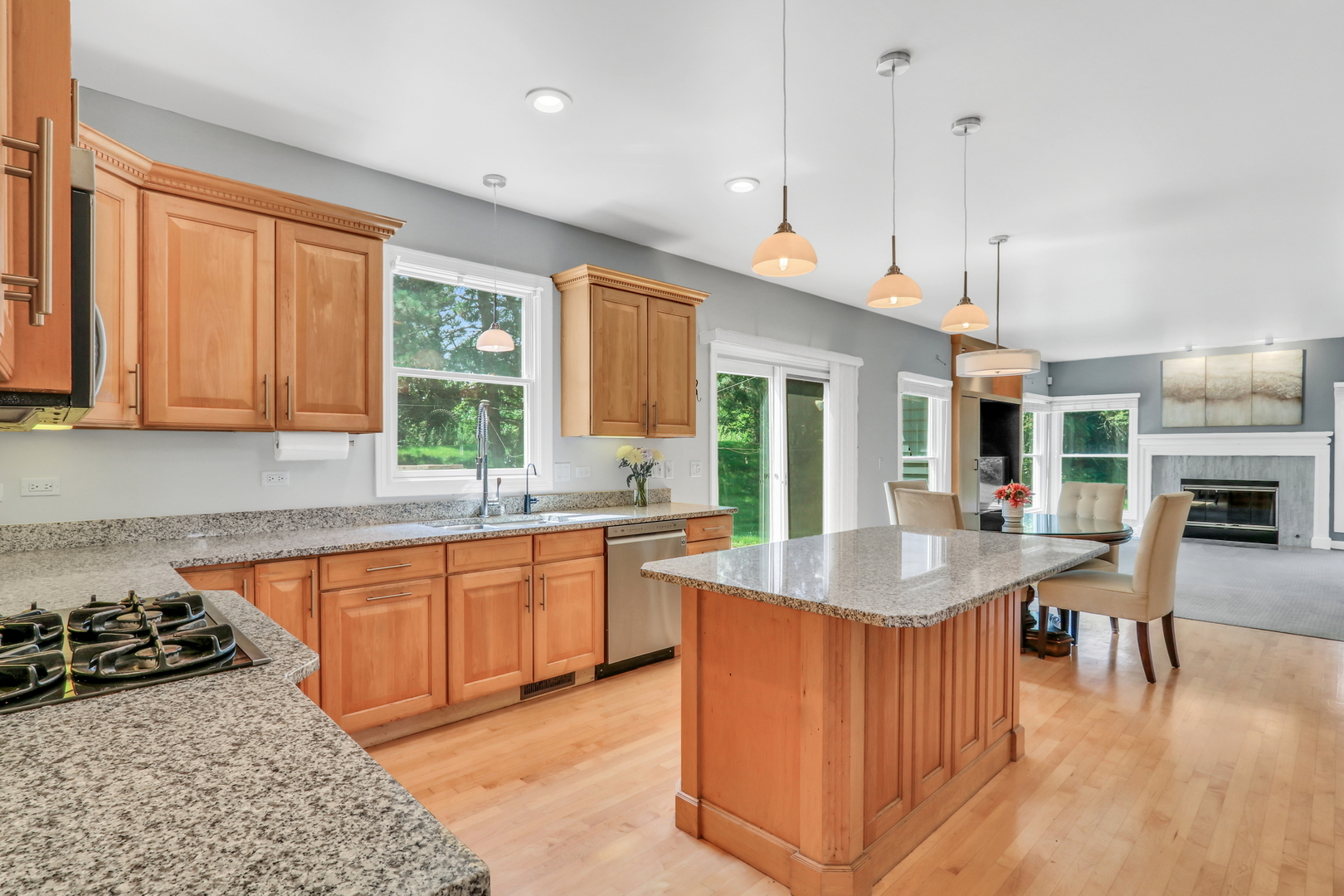 3696 Tamarack Circle, Crystal Lake, IL 60012