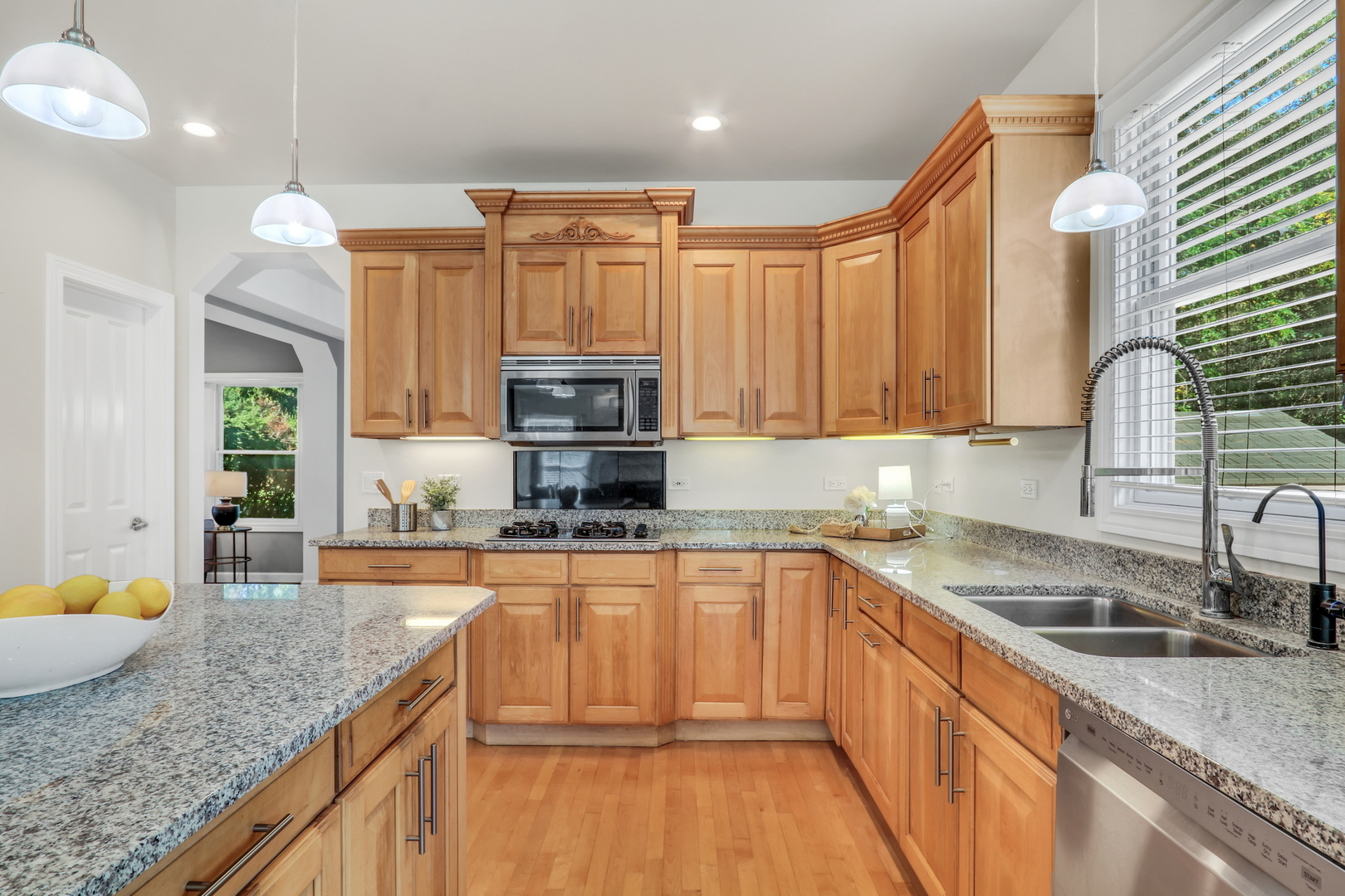 3696 Tamarack Circle, Crystal Lake, IL 60012