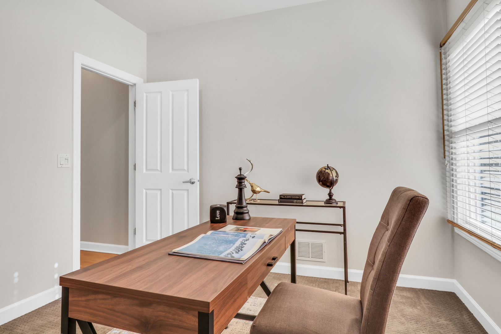 3696 Tamarack Circle, Crystal Lake, IL 60012