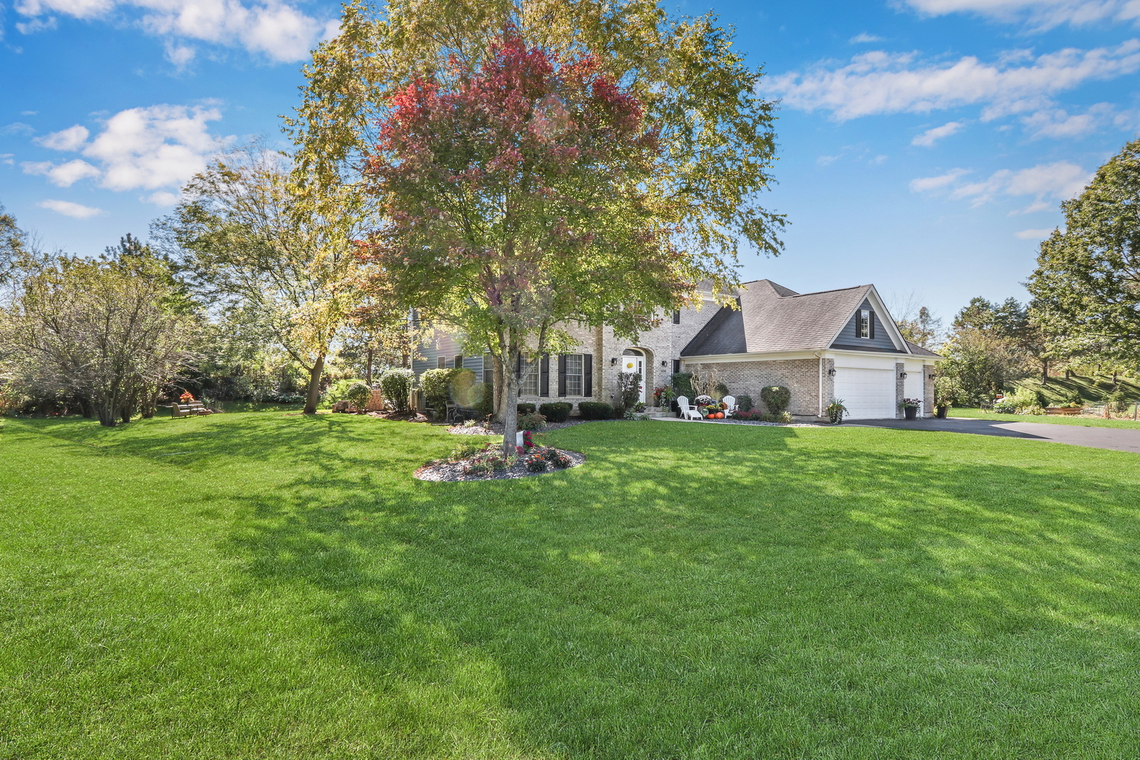 3696 Tamarack Circle, Crystal Lake, IL 60012