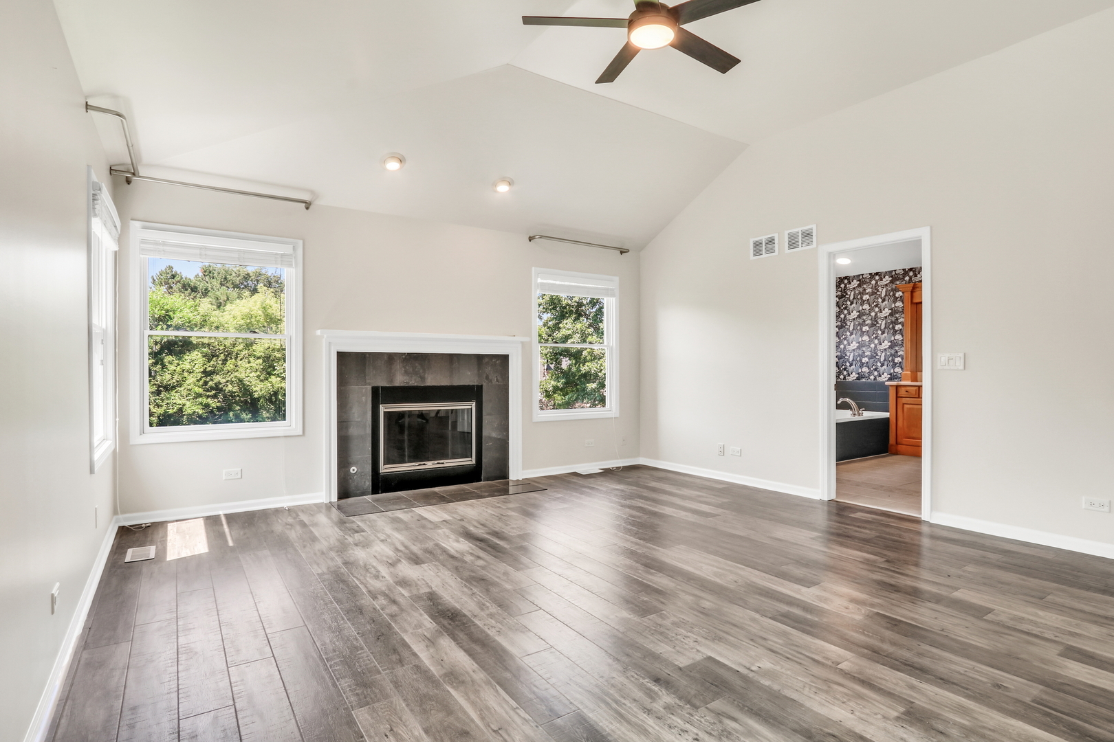 3696 Tamarack Circle, Crystal Lake, IL 60012