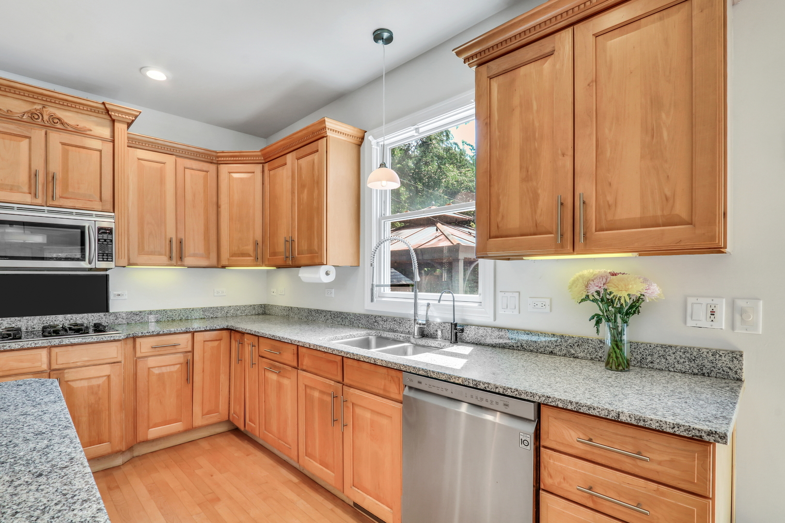 3696 Tamarack Circle, Crystal Lake, IL 60012