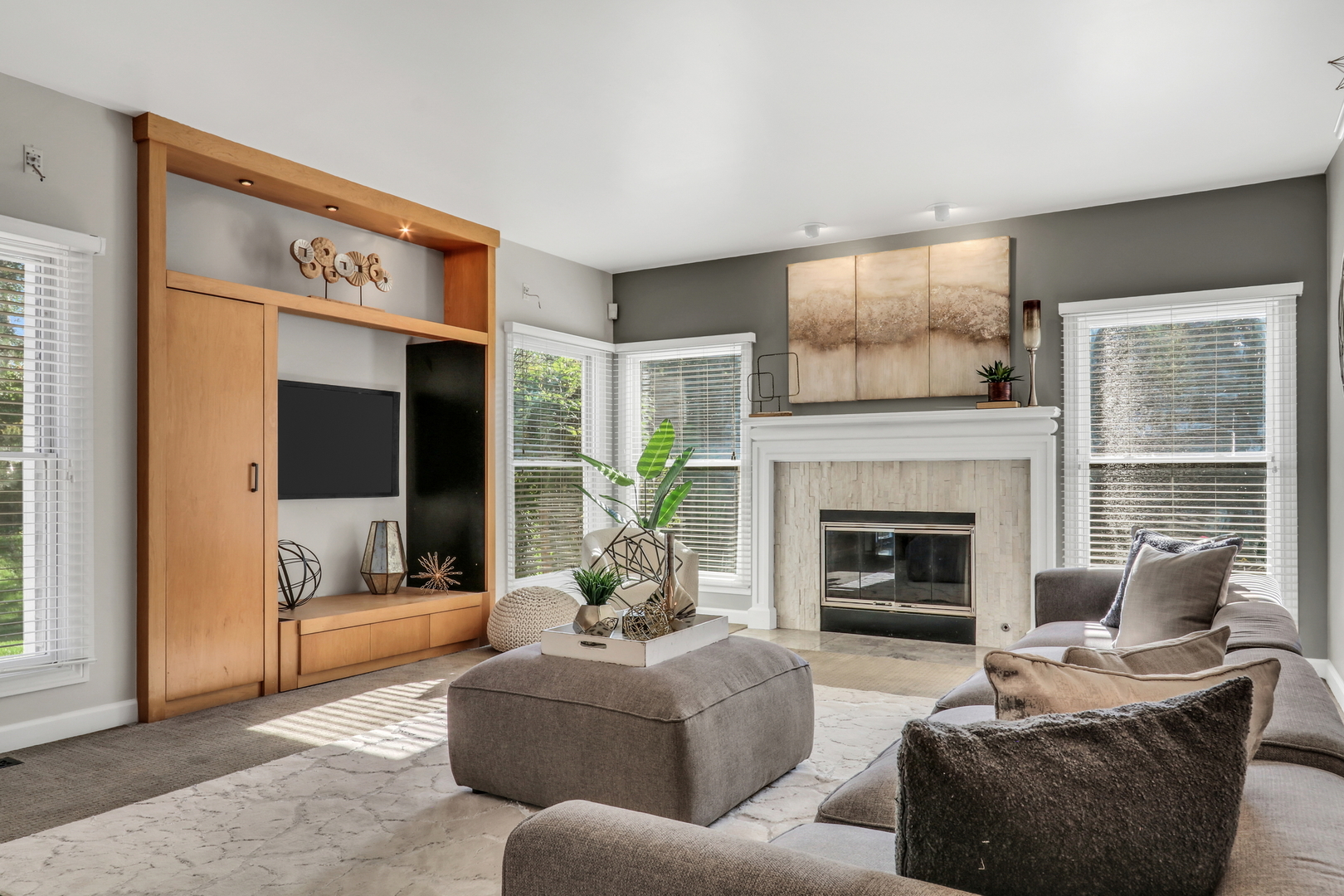 3696 Tamarack Circle, Crystal Lake, IL 60012