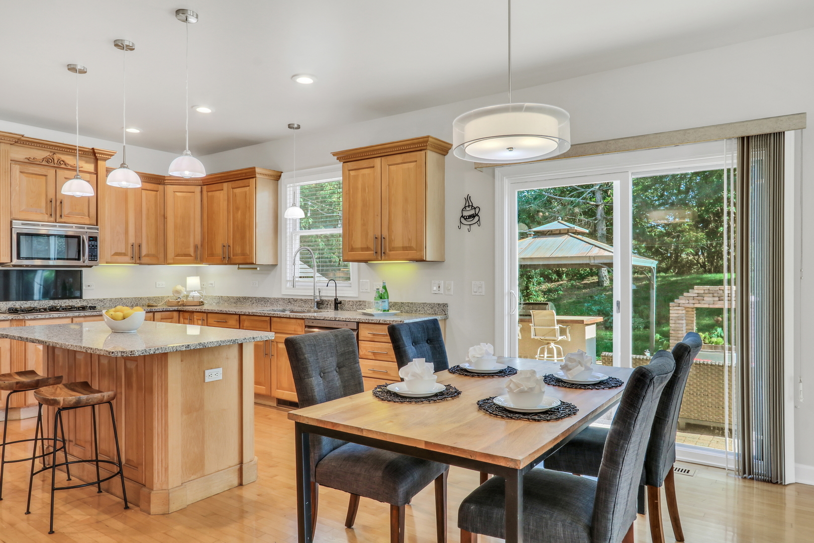 3696 Tamarack Circle, Crystal Lake, IL 60012