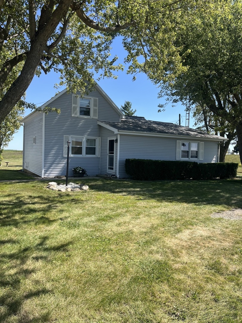 648 N 800e Road, Gibson City, IL 60936