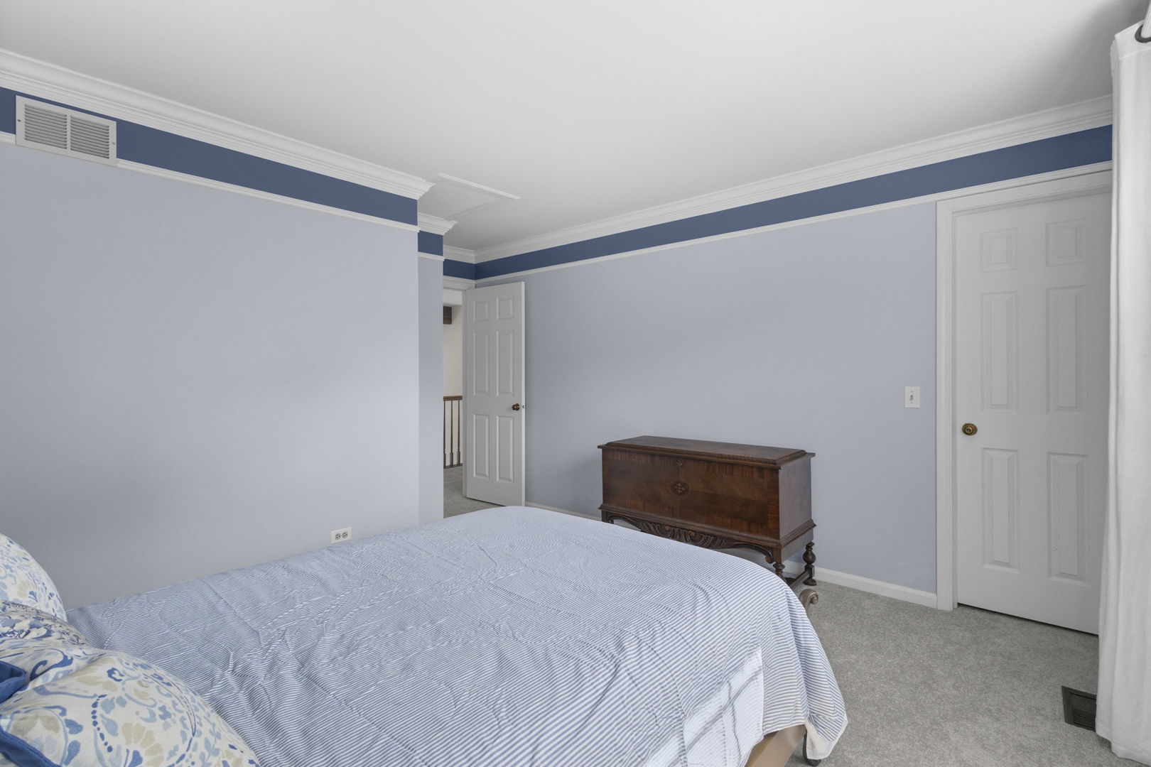 6402 Barn Swallow Court, Gurnee, IL 60031