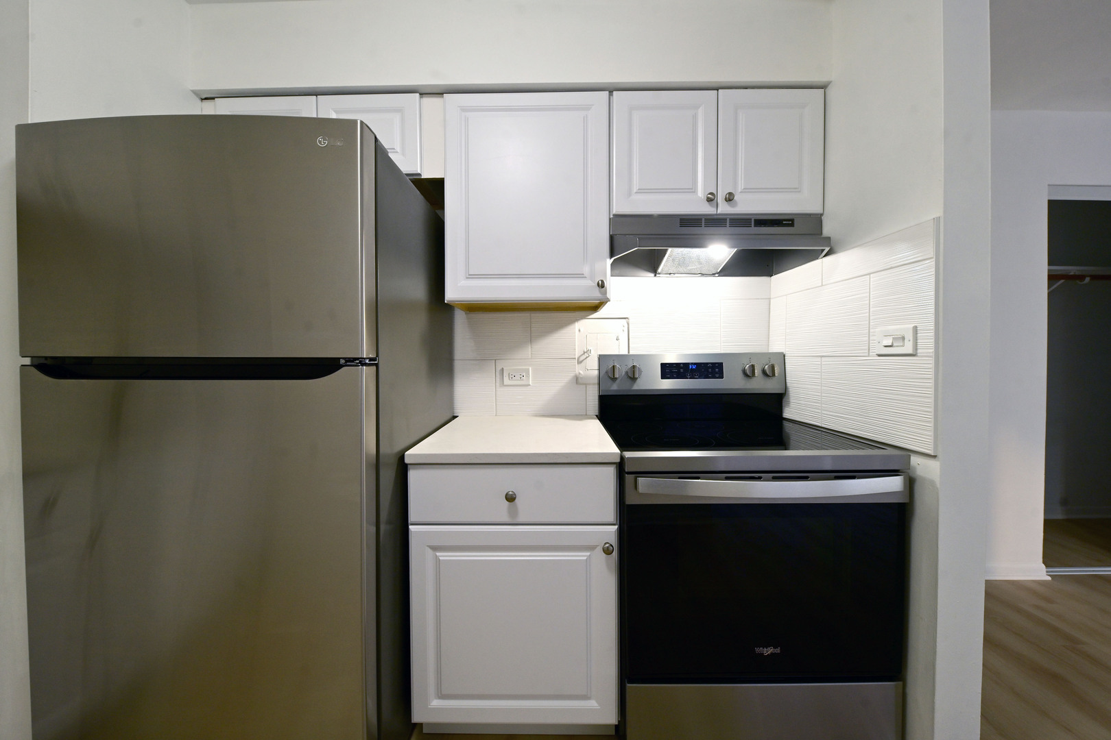 7120 N Sheridan Road #211, Chicago, IL 60626
