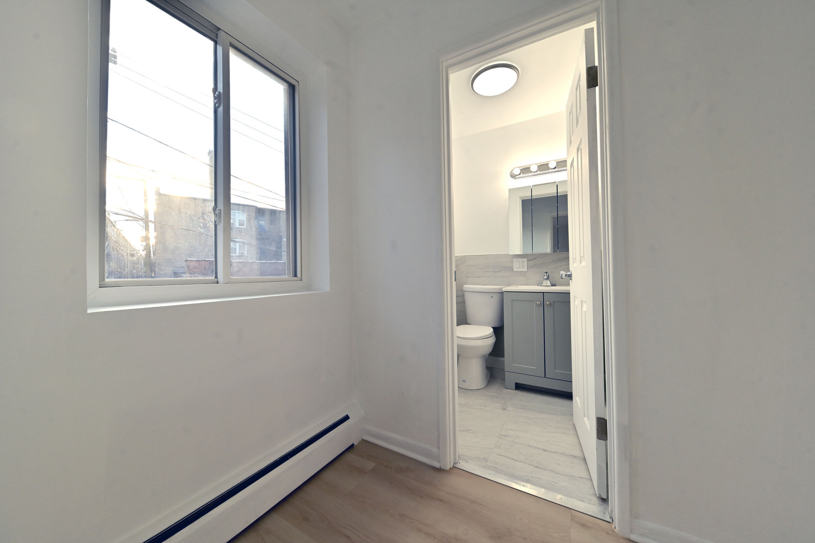 7120 N Sheridan Road #211, Chicago, IL 60626
