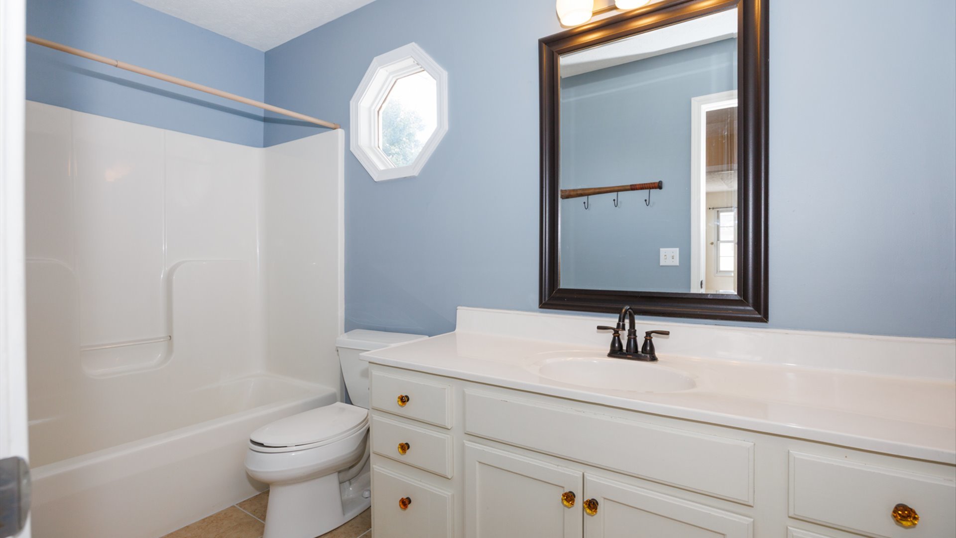 2509 Kara Crossing, Bloomington, IL 61704