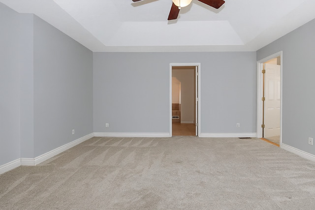 2509 Kara Crossing, Bloomington, IL 61704