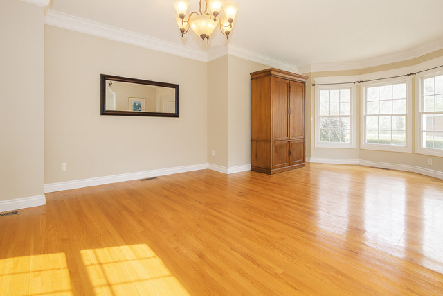 2509 Kara Crossing, Bloomington, IL 61704