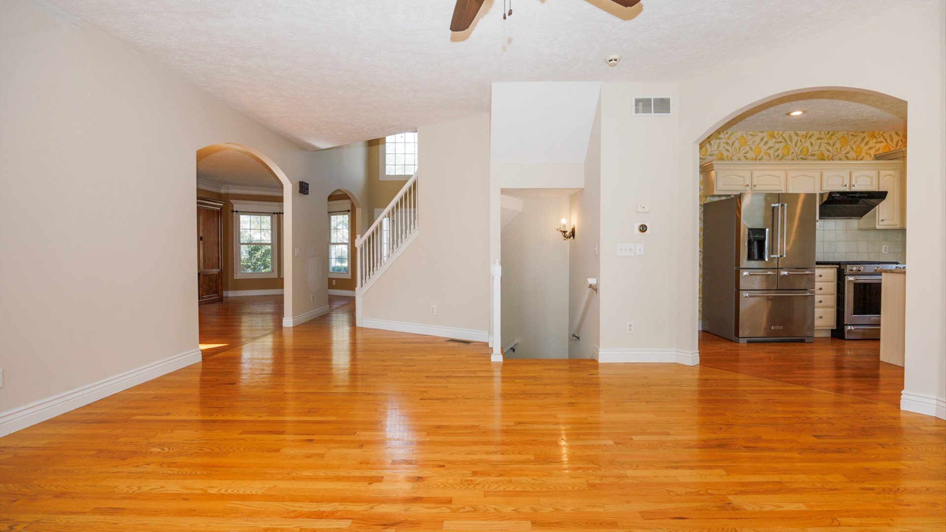 2509 Kara Crossing, Bloomington, IL 61704