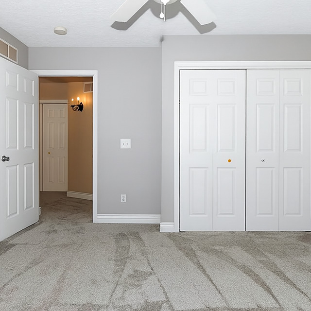 2509 Kara Crossing, Bloomington, IL 61704