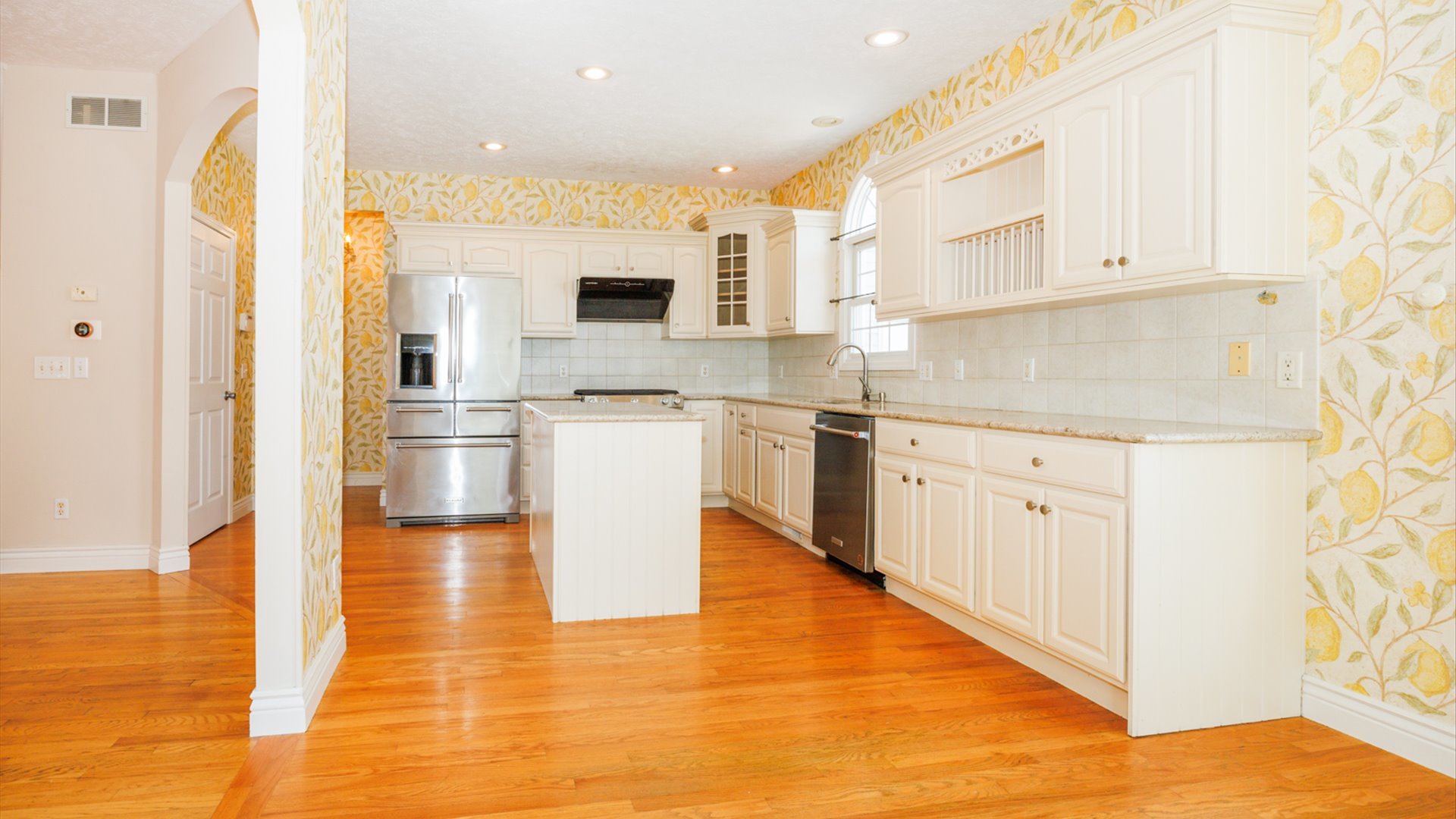 2509 Kara Crossing, Bloomington, IL 61704