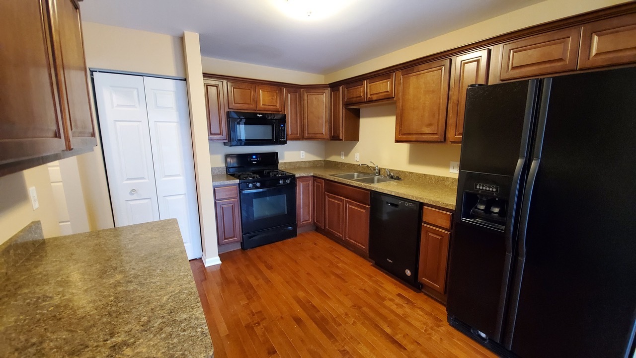 1385 Carolyn Court #0, Yorkville, IL 60560