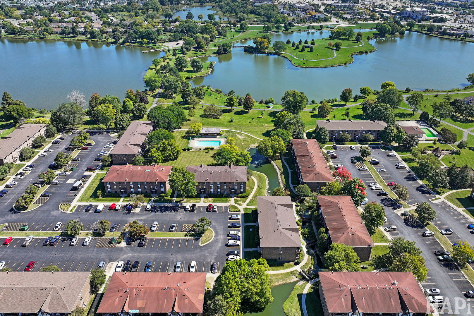 1000 Centurion Lane #4, Vernon Hills, IL 60061