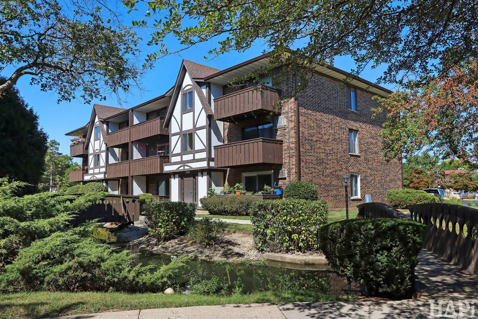 1000 Centurion Lane #4, Vernon Hills, IL 60061