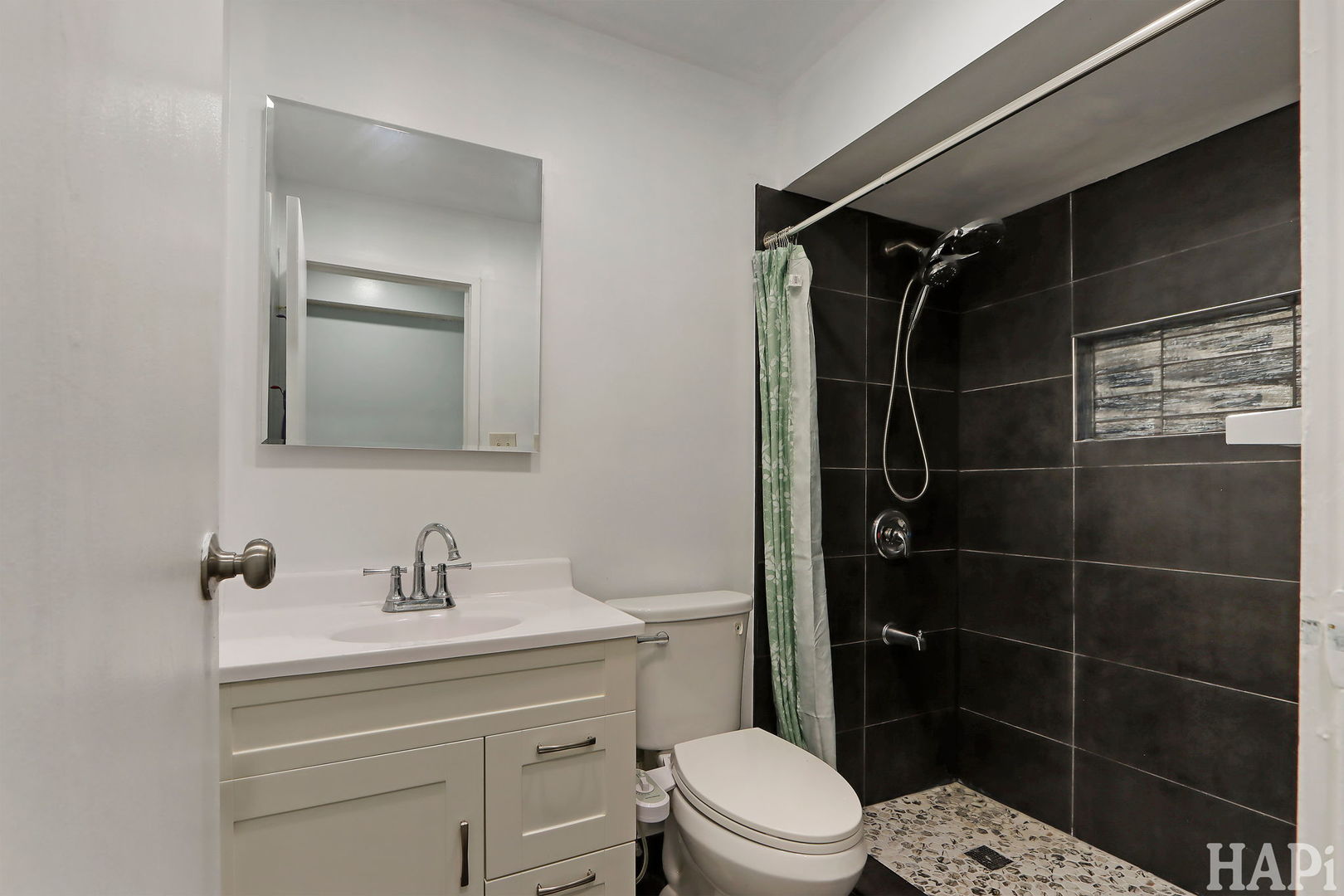 1000 Centurion Lane #4, Vernon Hills, IL 60061