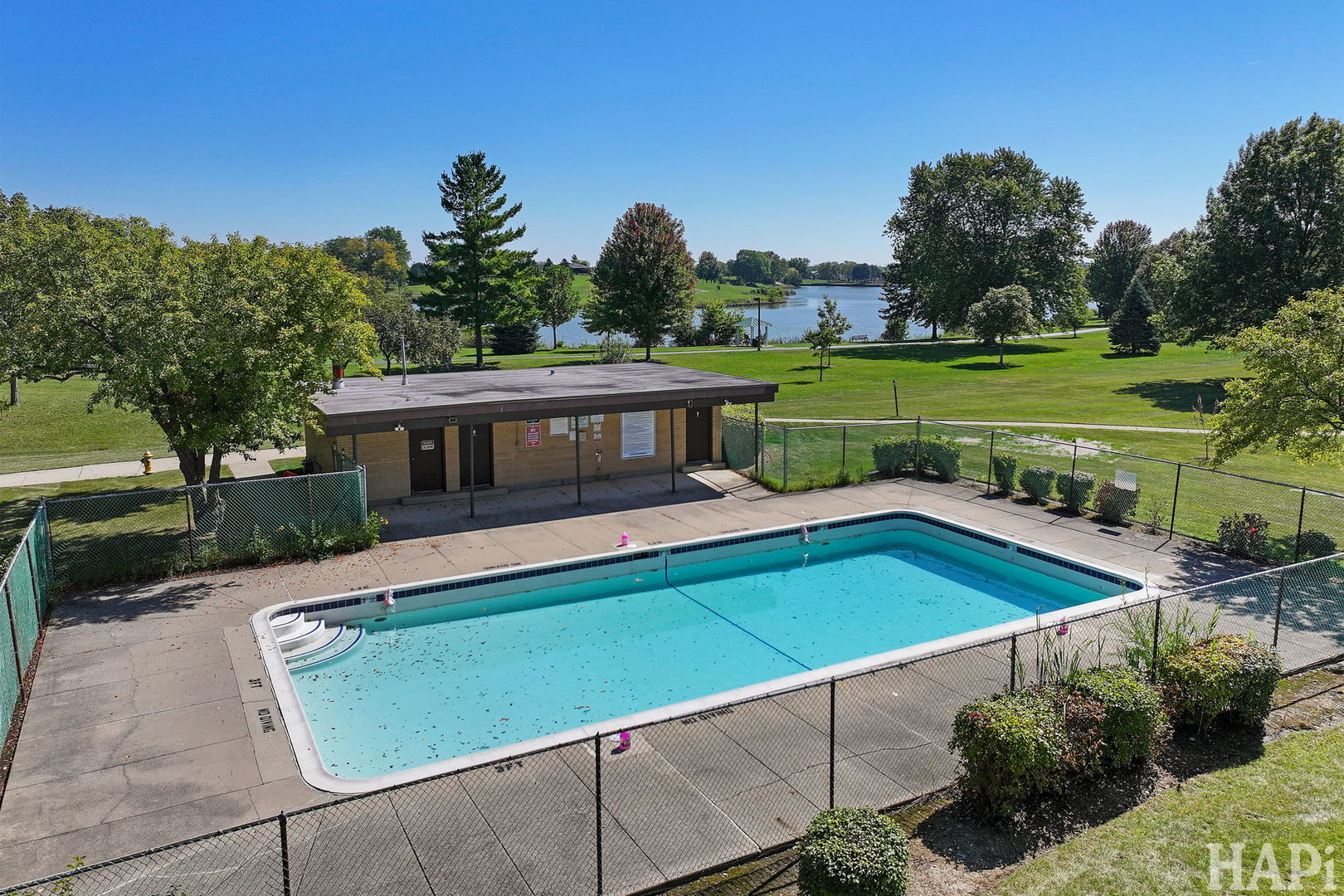 1000 Centurion Lane #4, Vernon Hills, IL 60061