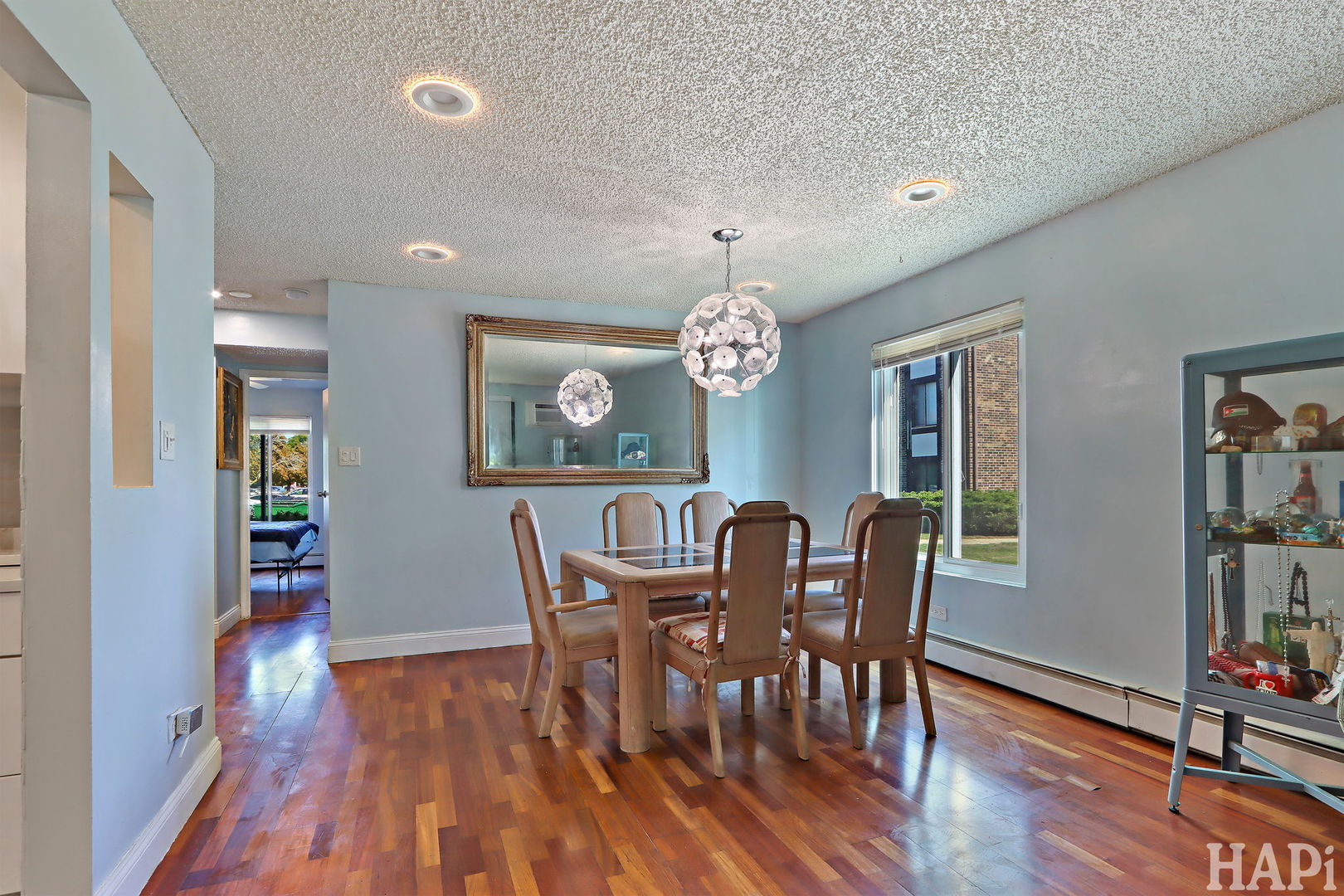 1000 Centurion Lane #4, Vernon Hills, IL 60061