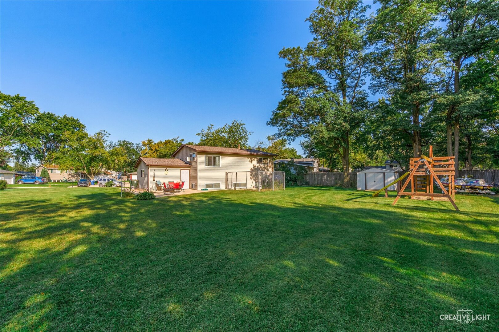 8 Clay Court, Montgomery, IL 60538
