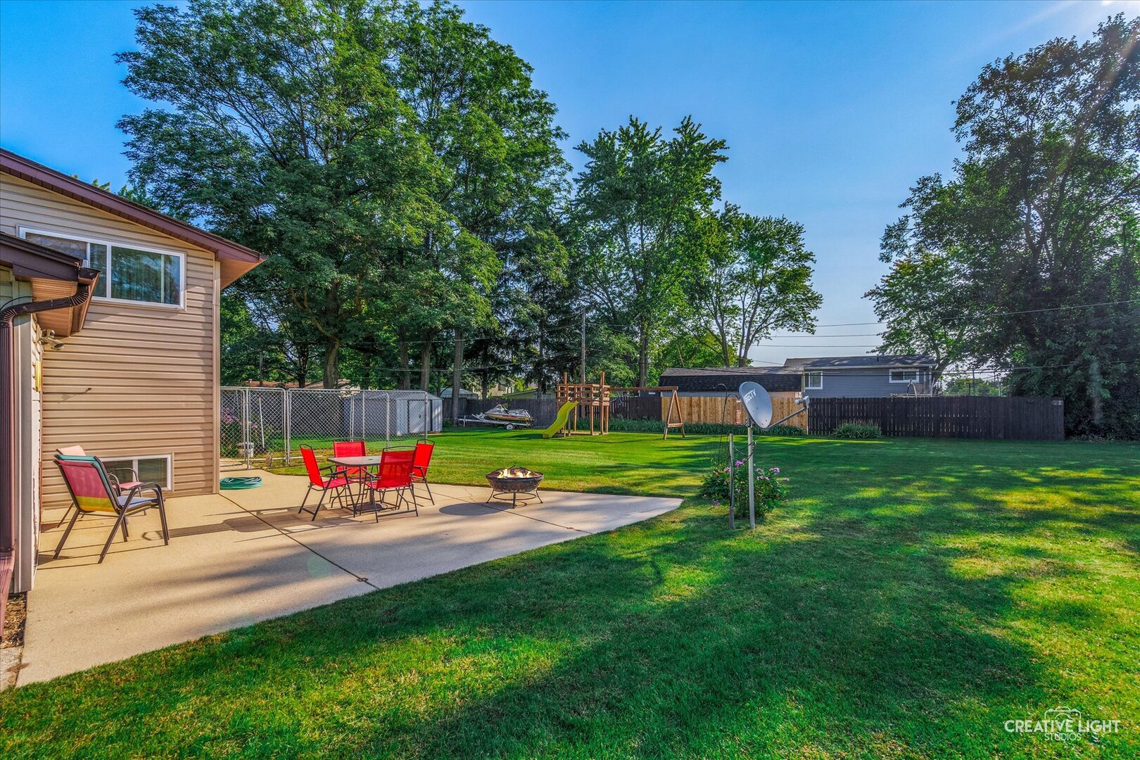 8 Clay Court, Montgomery, IL 60538