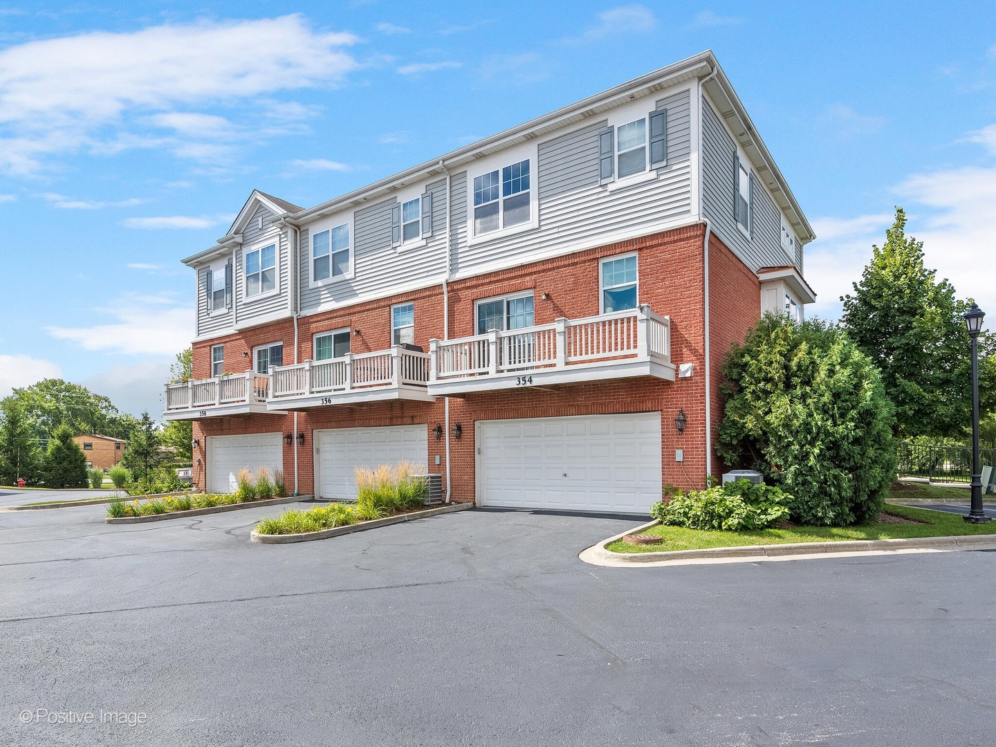 354 Country Club Drive, Prospect Heights, IL 60070