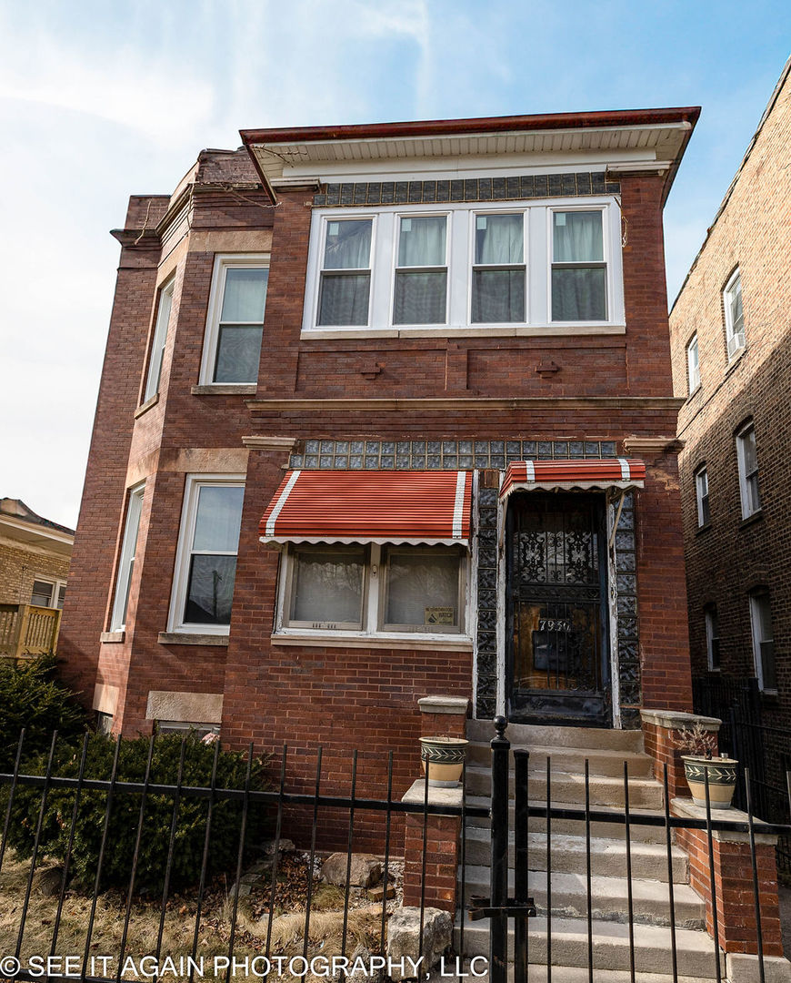 7930 S Luella Avenue, Chicago, IL 60617