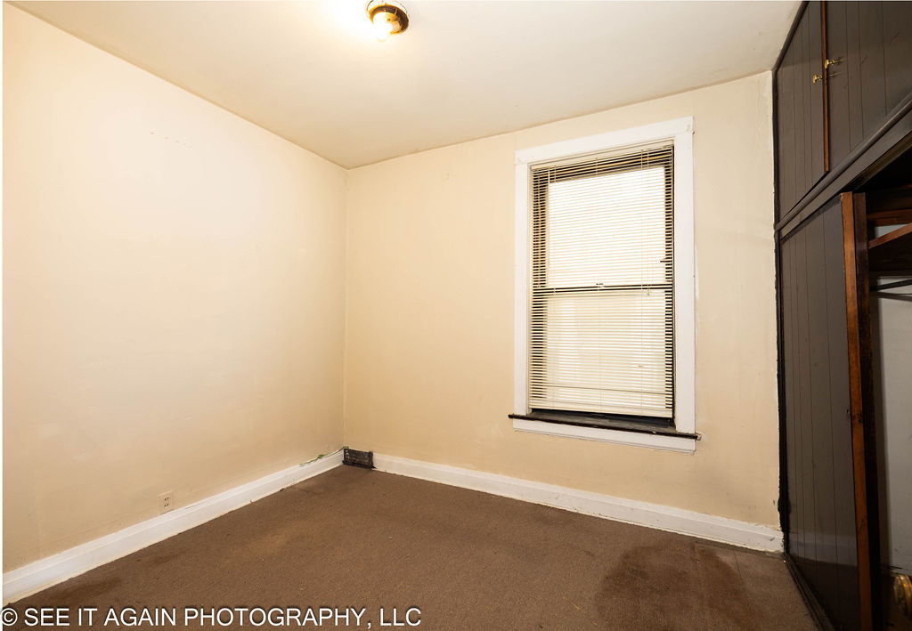 7930 S Luella Avenue, Chicago, IL 60617