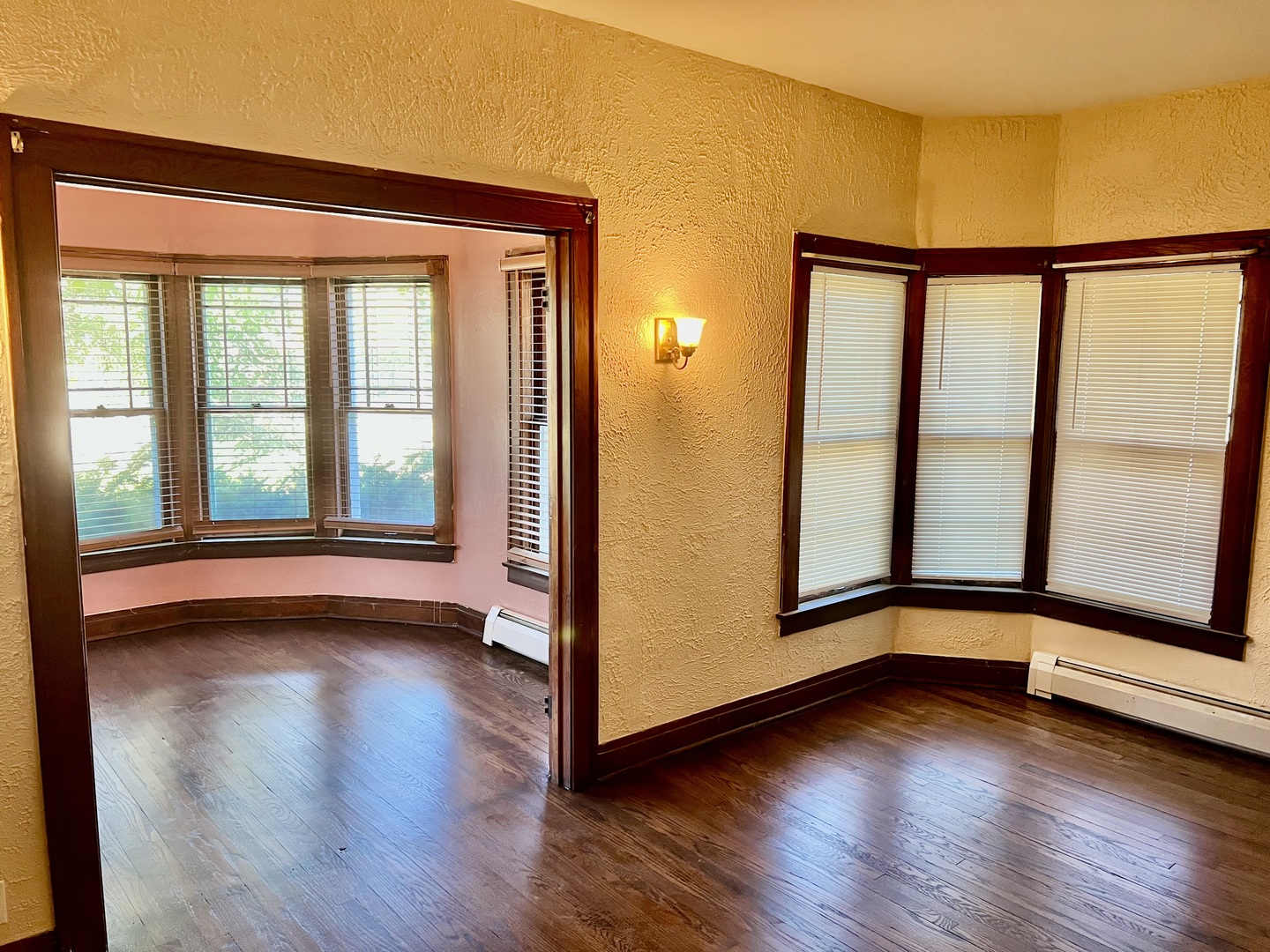 1701 Victoria Avenue, North Chicago, IL 60064
