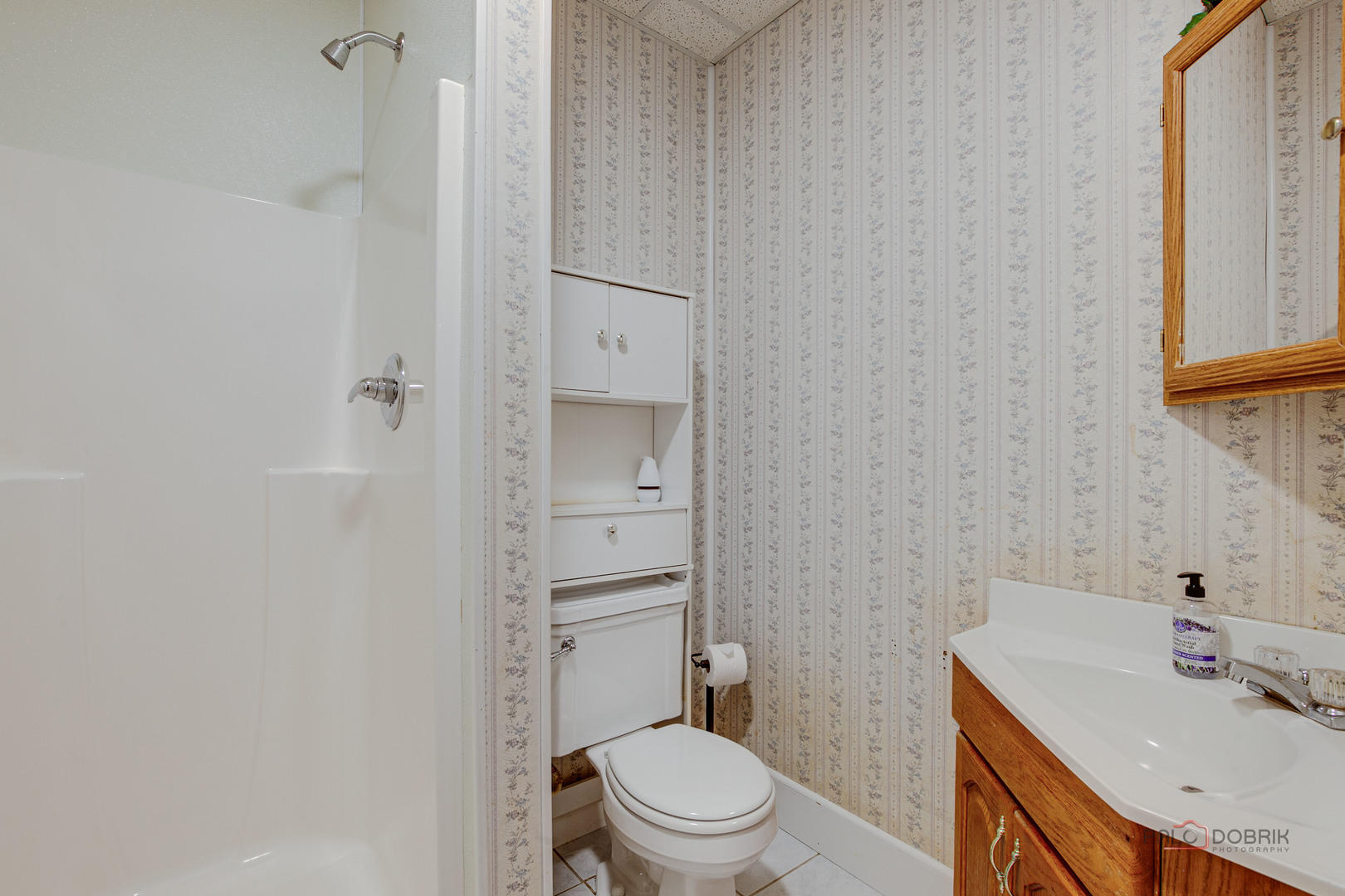 2208 SANCTUARY Court, Gurnee, IL 60031