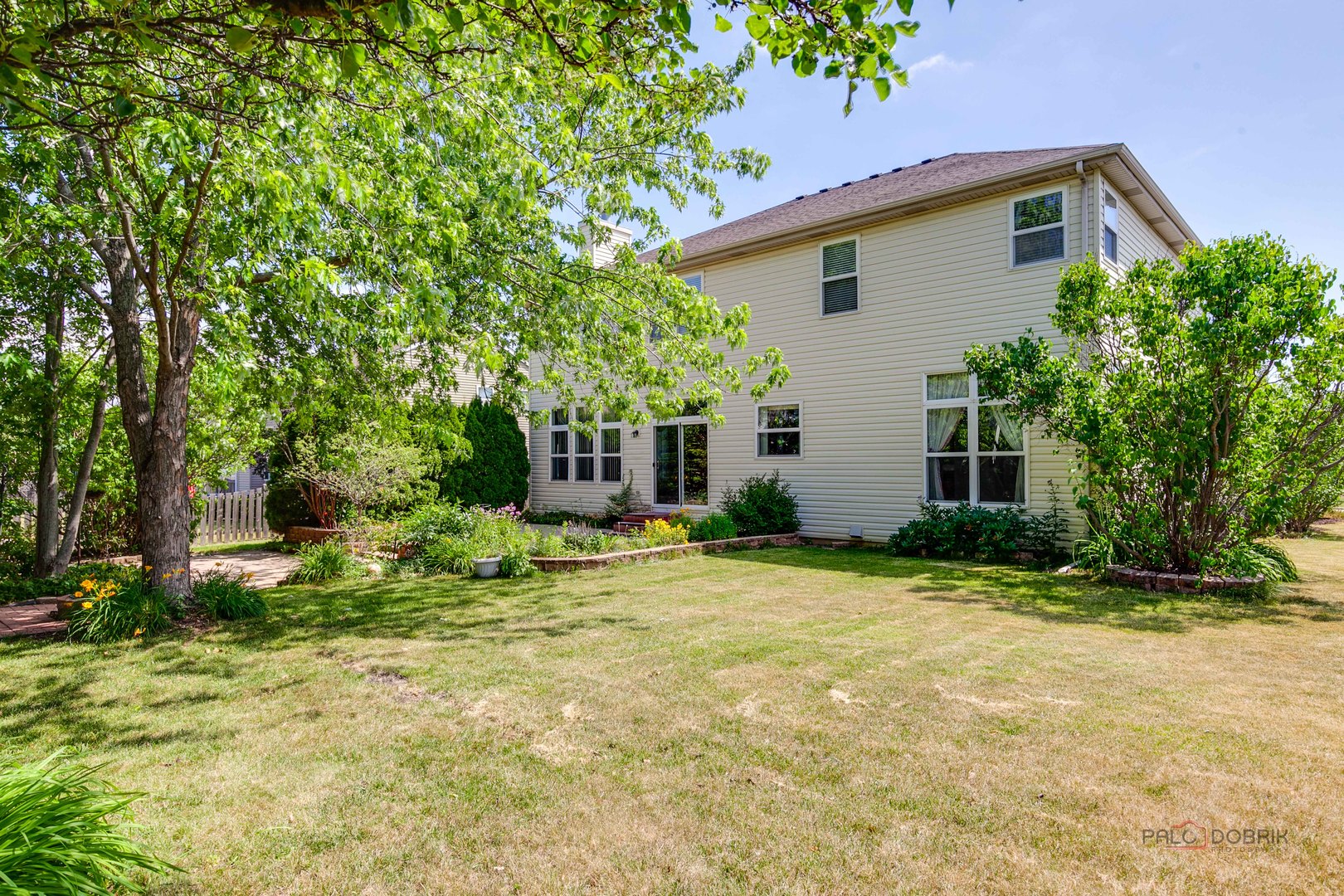 2208 SANCTUARY Court, Gurnee, IL 60031