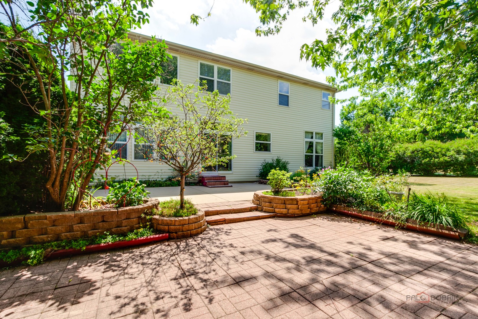 2208 SANCTUARY Court, Gurnee, IL 60031