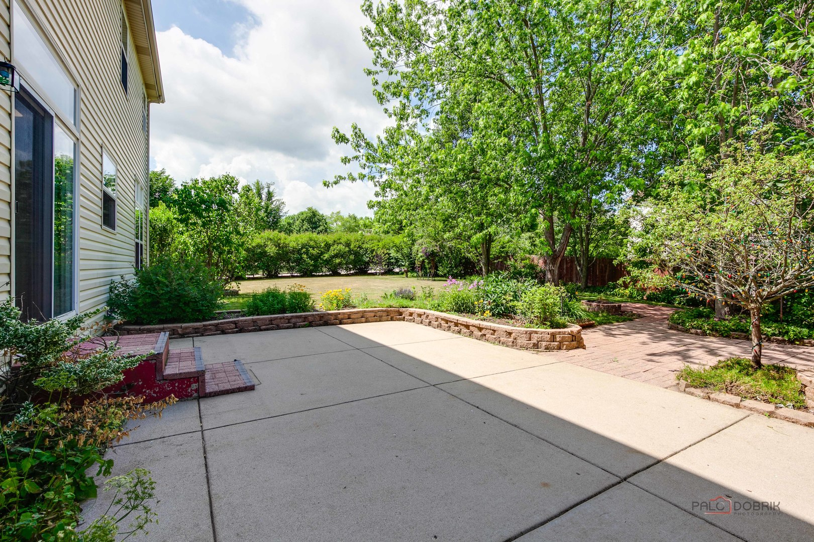 2208 SANCTUARY Court, Gurnee, IL 60031