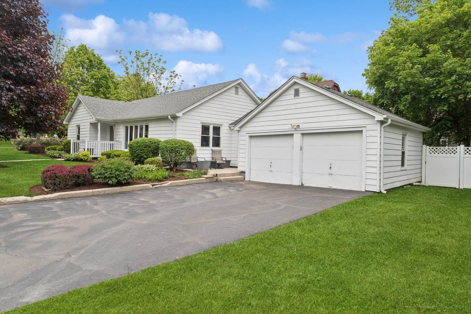 505 Lange Court, Libertyville, IL 60048