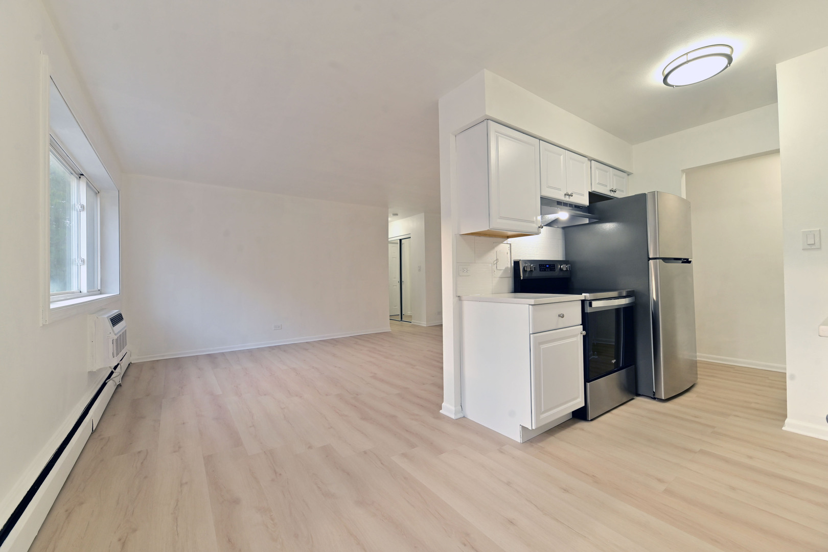 7120 N Sheridan Road #213, Chicago, IL 60626