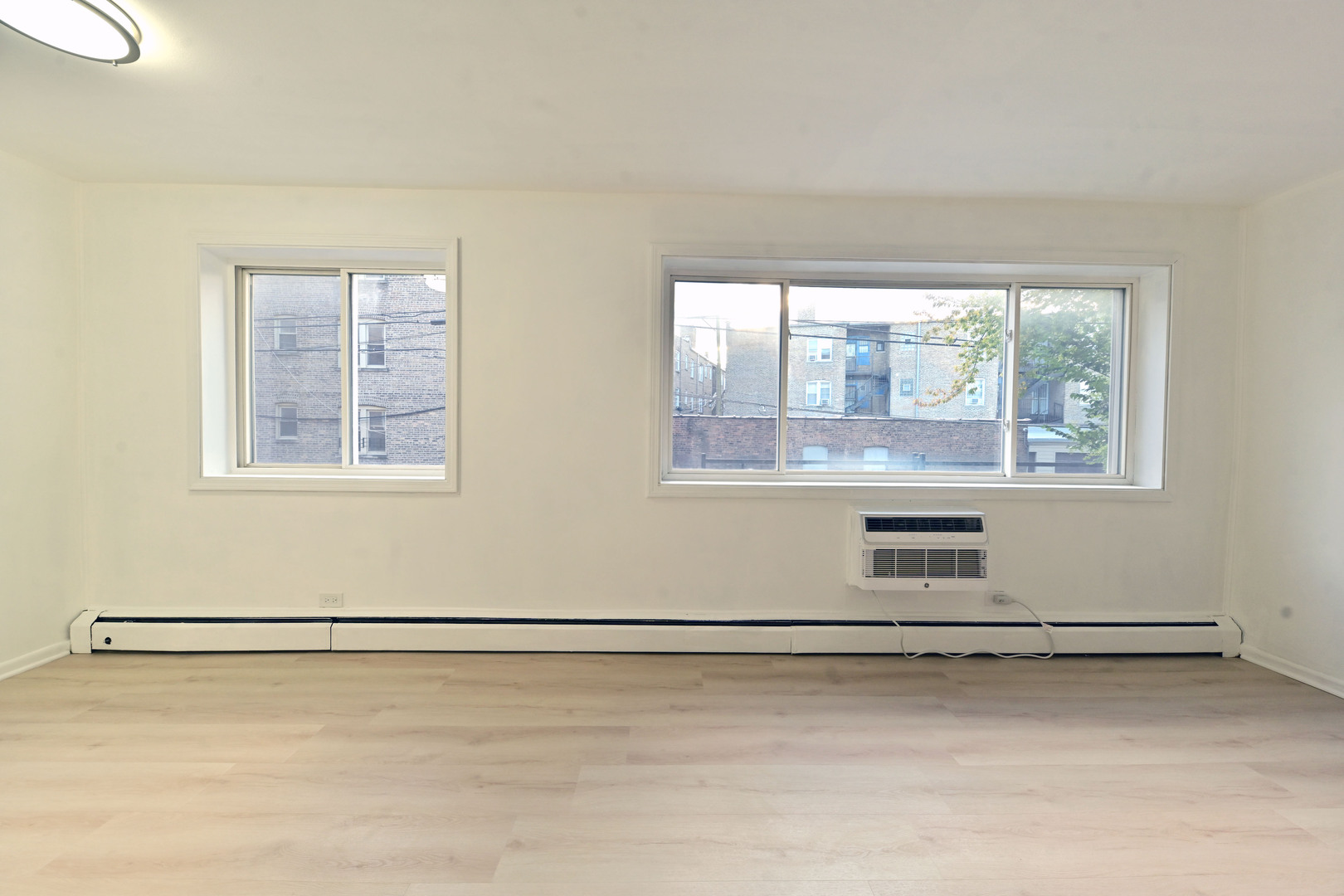 7120 N Sheridan Road #213, Chicago, IL 60626